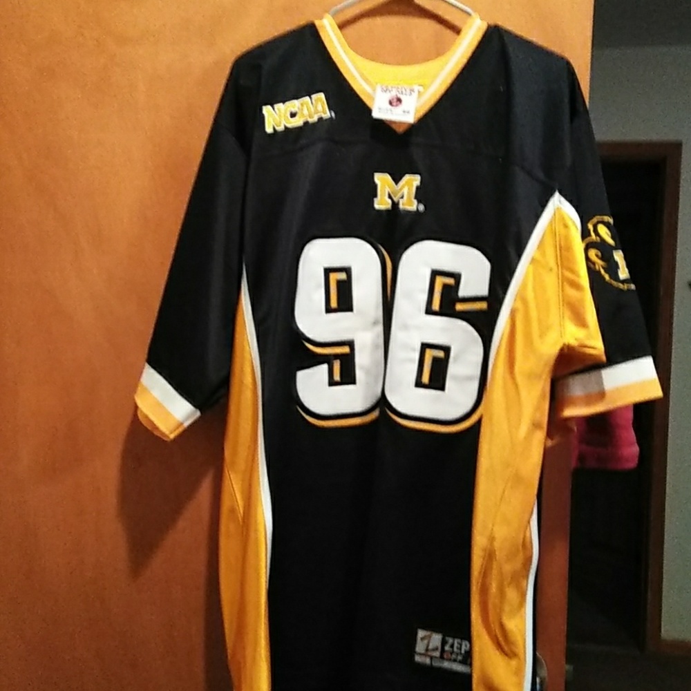 U of M NCAA jersey
